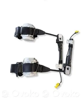 Volkswagen Golf VIII Set of seat belts 5H1857805
