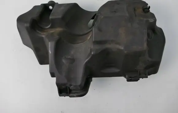 Nissan Qashqai Other engine bay part 8200549100