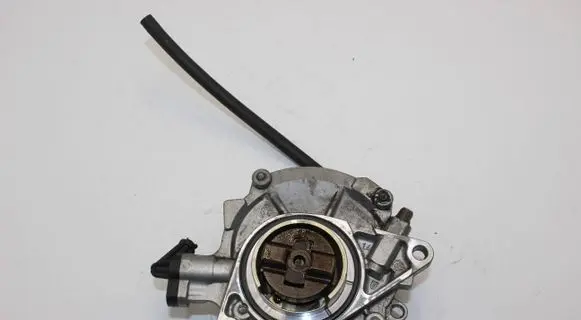 BMW 1 F20 F21 Vacuum pump 65260 7625260 12T2500267