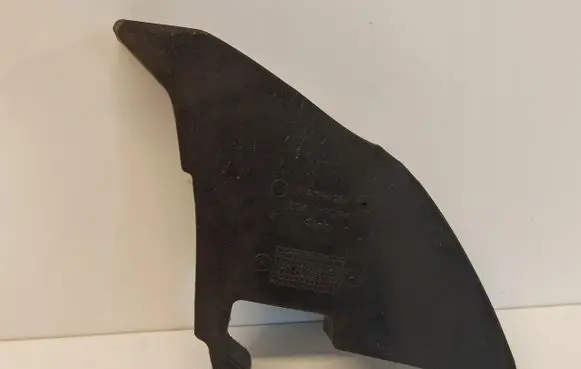 Fender end trim