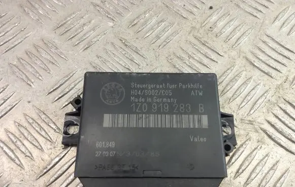 Skoda Octavia Mk1 (1U) Parking PDC control unit/module 1Z0919283B 601849 H04S002C05