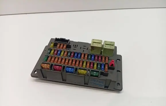 Mini One - Cooper R50 - 53 Fuse module 518030515 6906800