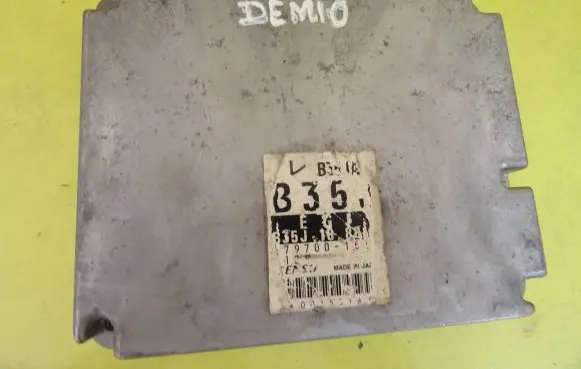 Mazda Demio Engine control unit/module