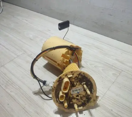 Jaguar F-Pace In-tank fuel pump GX739H307DC