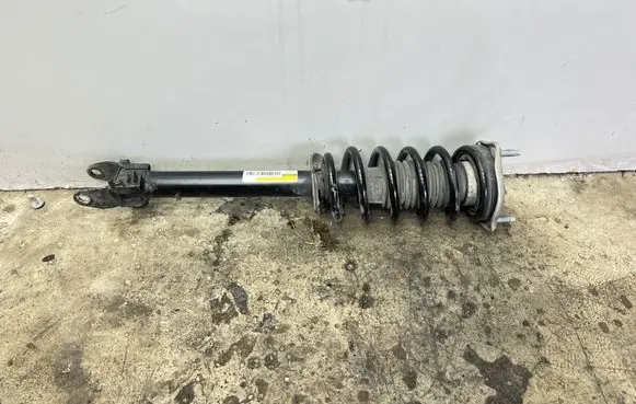 Mercedes-Benz C W205 Front shock absorber/damper A2053207368