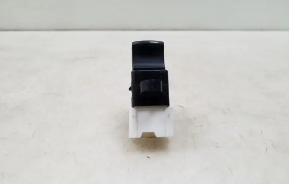 Nissan Murano Z50 Electric window control switch