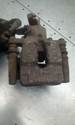 Renault Scenic I Rear brake caliper