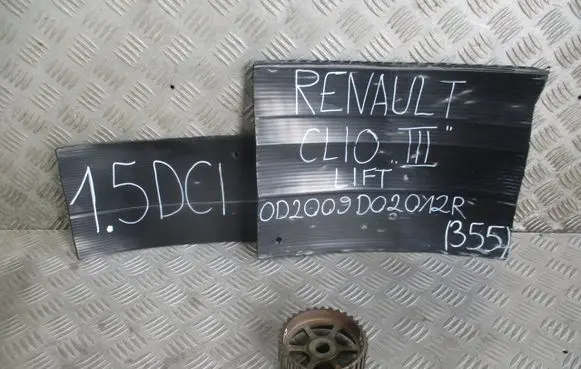 Renault Clio III Crankshaft pulley KOOZBATEROZRZDU