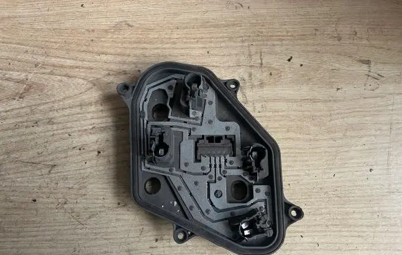 Fiat Stilo Tail light bulb cover holder