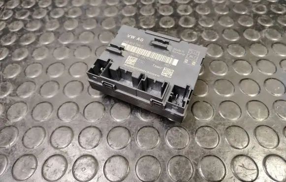 Audi A8 S8 D4 4H Door control unit/module 4H0959795D