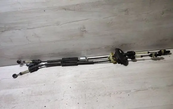 Peugeot 2008 I Gear shift cable linkage 