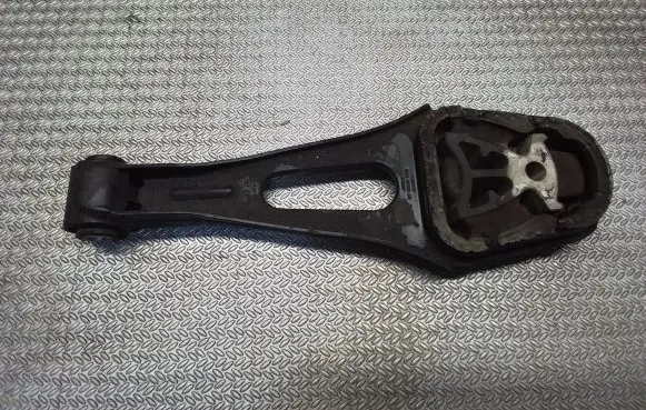 Ford Transit Custom Engine mount bracket BK216P082AE