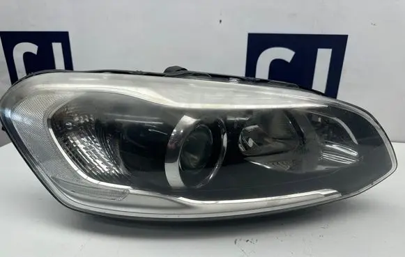 Volvo XC60 Headlight/headlamp 31395899