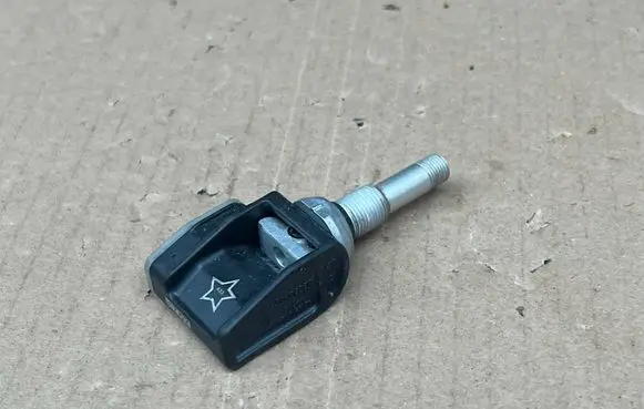 Audi A3 S3 8V Rear glass lock/latch E478 501AB5F5