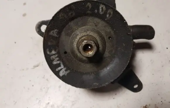 Nissan Almera Power steering pump