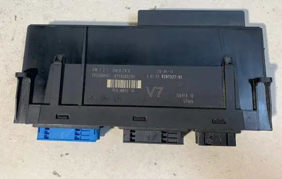 BMW 5 F10 F11 Comfort/convenience module 9267527
