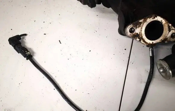 BMW 5 F10 F11 Exhaust gas temperature sensor