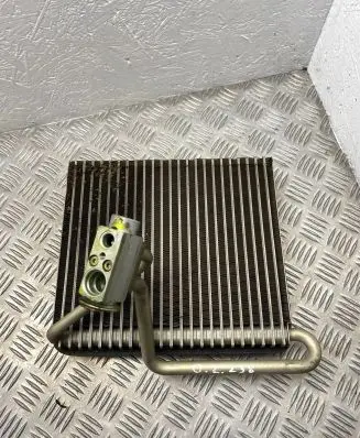 Air conditioning (A/C) radiator (interior)