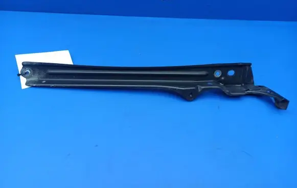 Lexus IS 220D-250-350 Radiator support slam panel LEXUSIS
