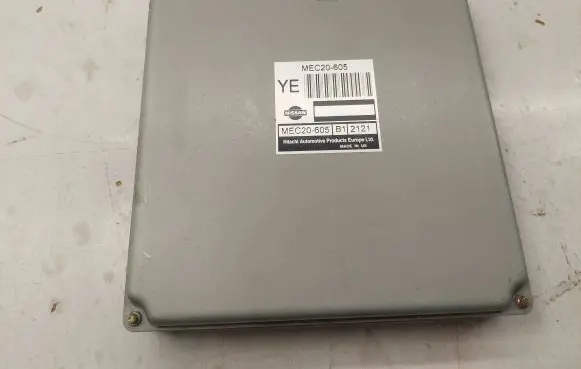 Nissan Almera N16 Engine control unit/module MEC20605 MEC20605B12121 MEC20605B1