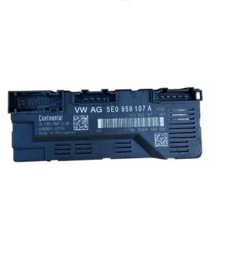 Skoda Octavia Mk3 (5E) Tailgate/trunk control unit/module 5E0959107A