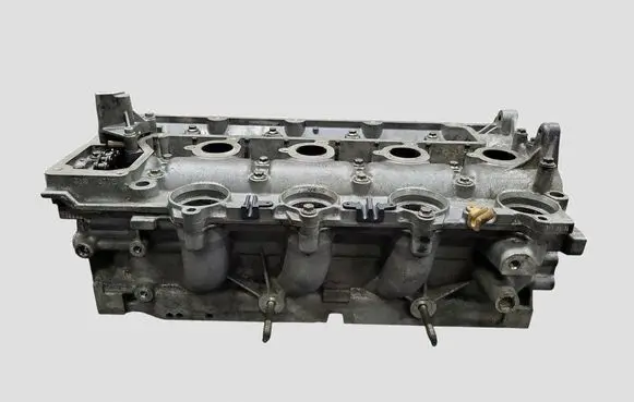 Citroen C4 Grand Picasso Engine head 9641752610