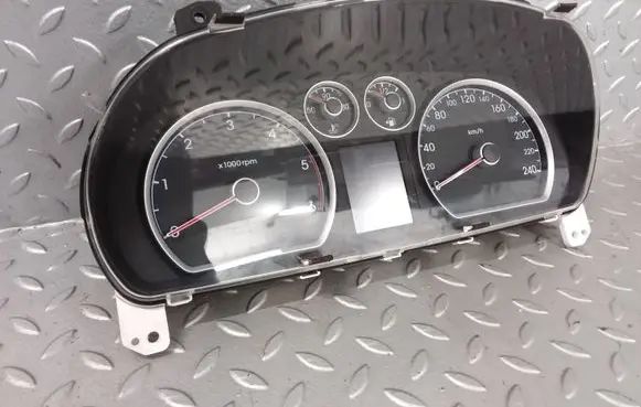 Hyundai i30 Speedometer (instrument cluster) 940032L520 11001041500H