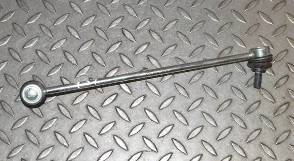Front anti-roll bar/stabilizer link