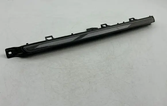 Jeep Grand Cherokee WL Third/center stoplight 68605673AA 431520 18012