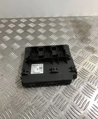 Volkswagen Golf VI Comfort/convenience module 5K0937084F