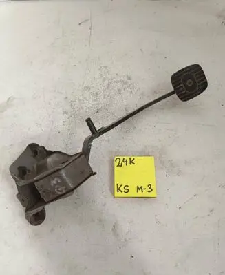 Nissan Primera Accelerator throttle pedal 12121211