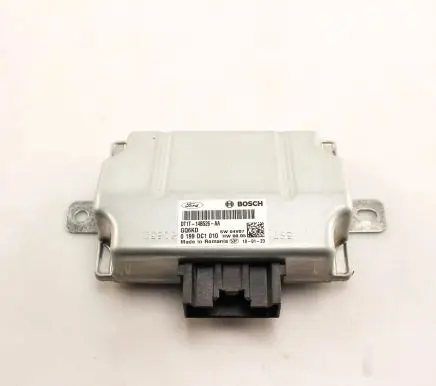 Ford Kuga II Voltage converter inverter 