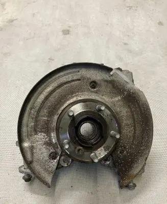Jaguar XE Rear wheel hub spindle/knuckle GG0BE1210