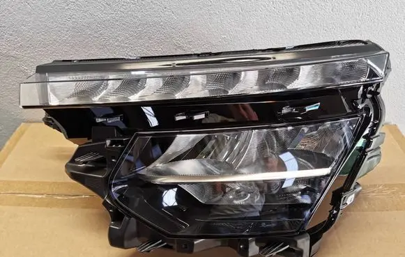 Skoda Kamiq Headlight/headlamp 655941015BDANEK 655941015B