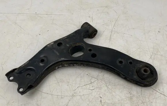 Toyota Prius+ (ZVW40) Front lower control arm/wishbone 4865442040 4665512210 KT10028
