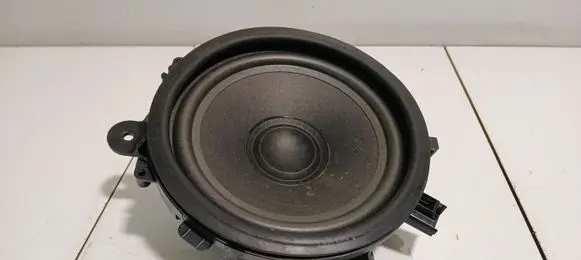Volvo XC90 Front door speaker 30797139