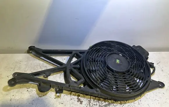 Opel Zafira A Electric radiator cooling fan 52406447 5020364 8112DTHAC