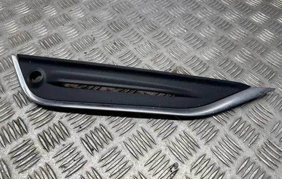Volvo V60 Front bumper lower grill 31323853