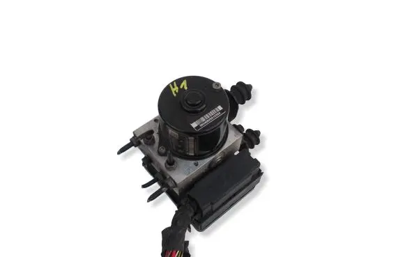 Volkswagen Golf V ABS Pump 1K0614517T 1K0907379AA