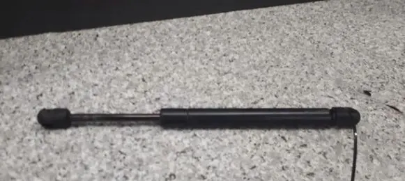 BMW 3 E36 Tailgate strut 8151579