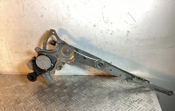 Lexus RX 450H Rear door window regulator with motor 857200E030 0620201461