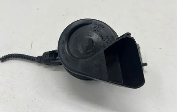 Porsche Panamera (971) Horn signal 971951212B
