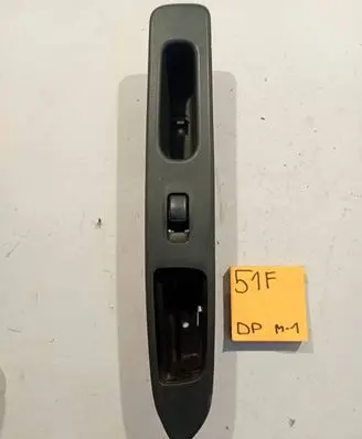 Mitsubishi Space Wagon Electric window control switch MR330761