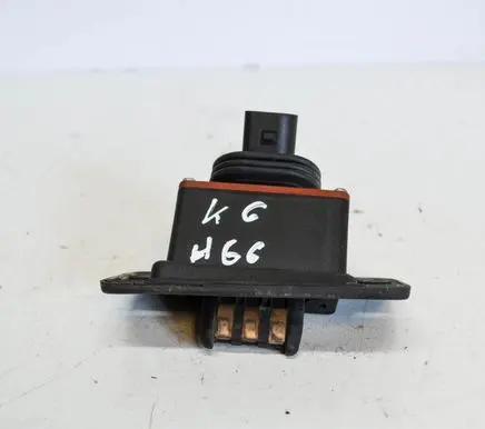 Volkswagen Caddy Other body part 2K0907437