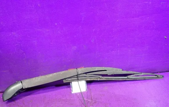 Mazda 2 Rear wiper blade arm 10F058