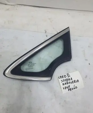 KIA Ceed Front triangle window/glass 86180-2a100