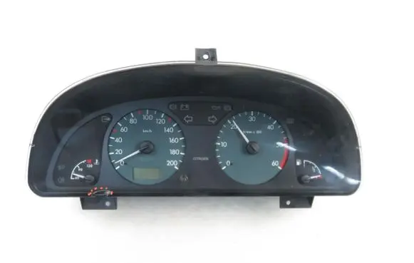 Citroen Xsara Speedometer (instrument cluster) 21625582