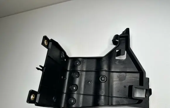 Audi Q3 F3 Battery bracket 5QJ971796