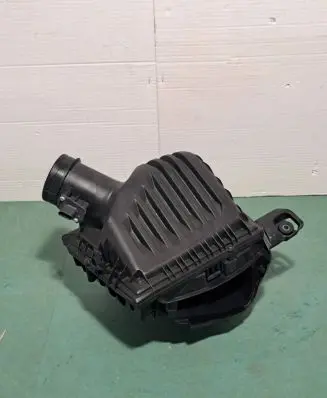 Mini Cooper Countryman F60 Air filter box 1132114S05 10543510 8513944