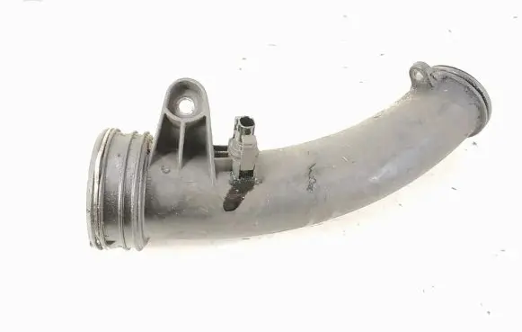 Mercedes-Benz C W204 Intake resonator 6460980207 A6460980207